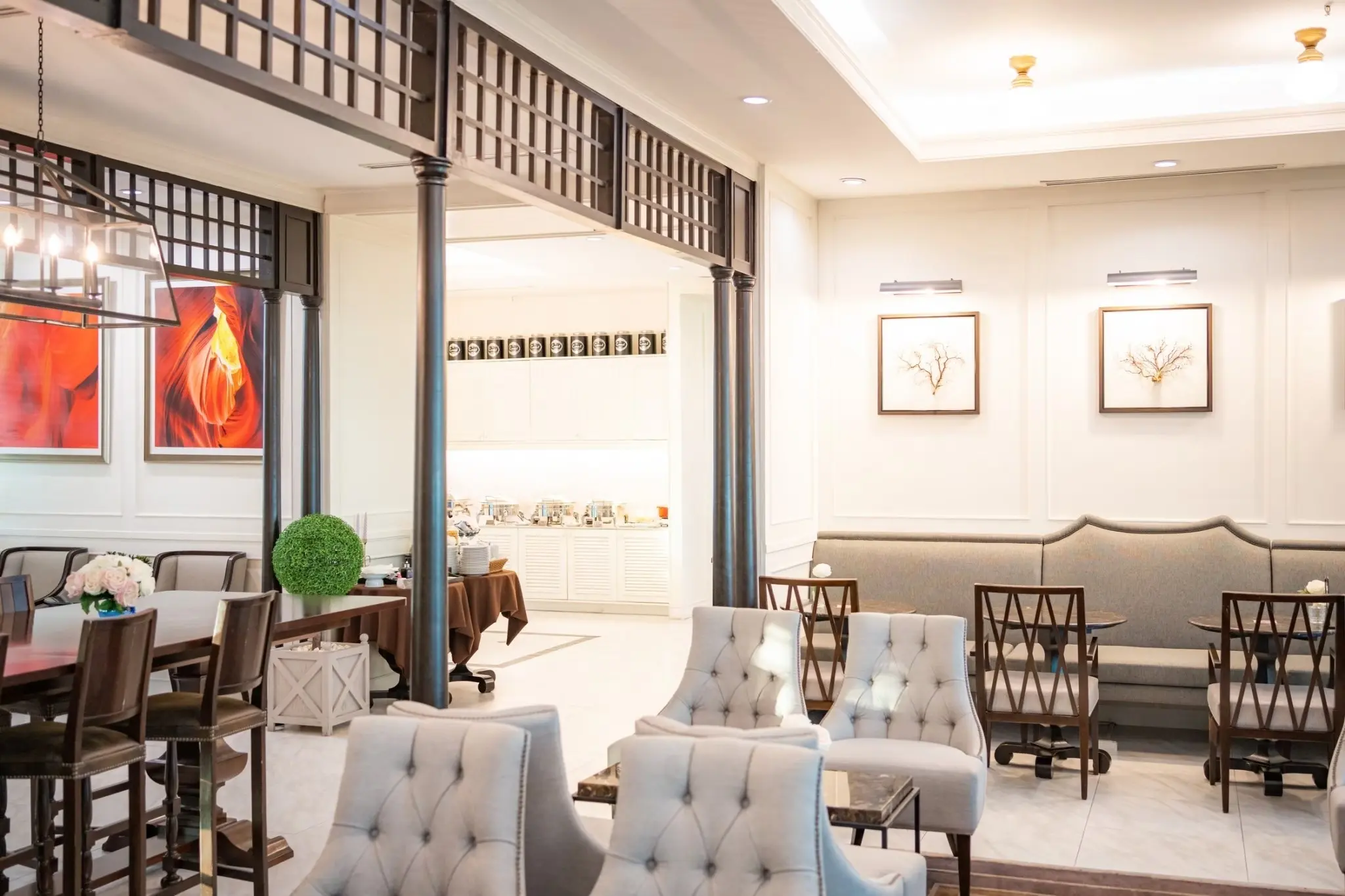 The Coral Lounge at Bangkok Don Mueang International Airport in Bangkok - Photo 2