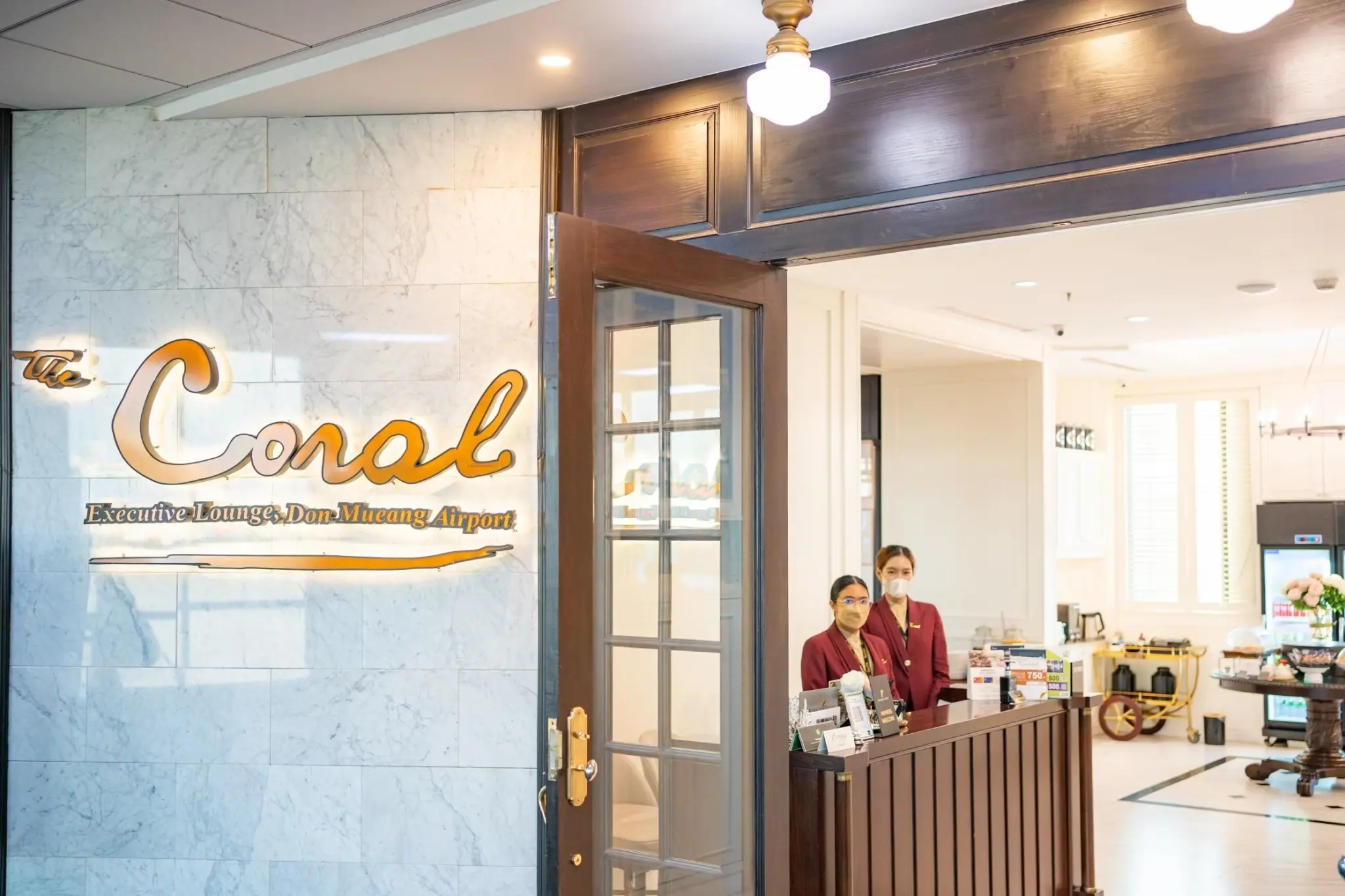 The Coral Lounge at Bangkok Don Mueang International Airport in Bangkok - Photo 5