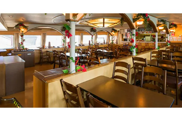 [Osaka] Cruise Ship Santa Maria in Osaka - Photo 4