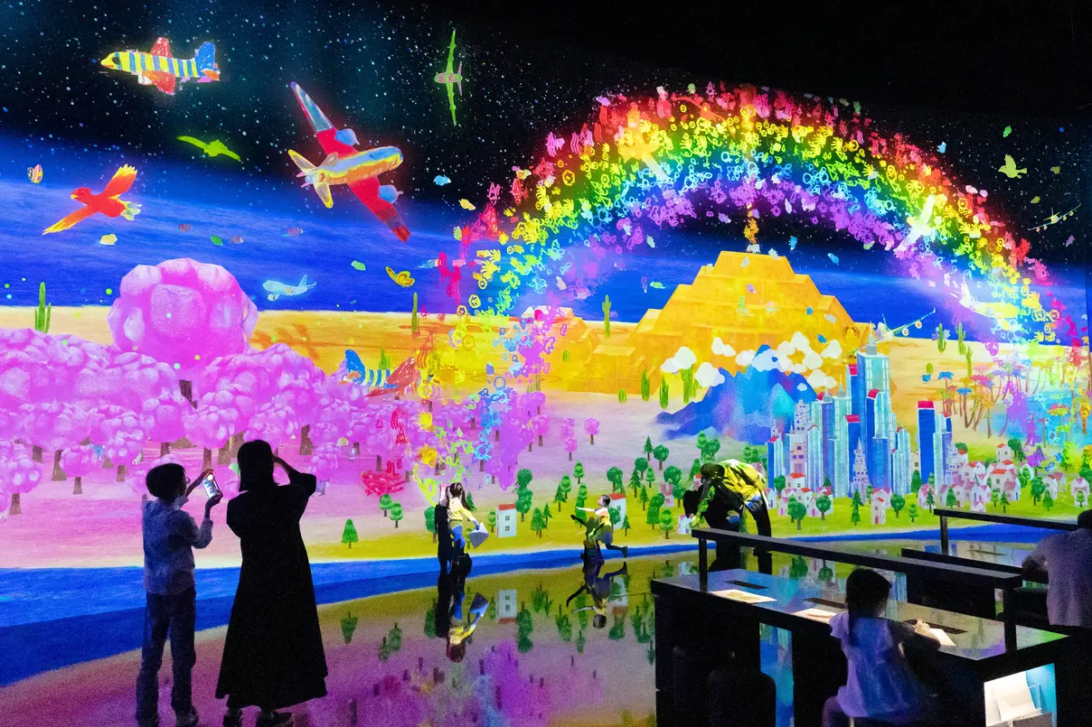 ArtScience Museum at Marina Bay Sands in Singapore - Photo 17
