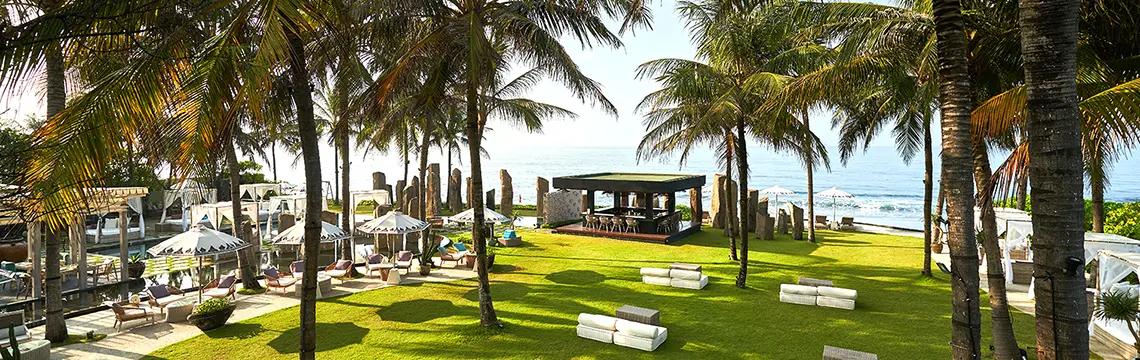 Standing Stones Beach Restaurant at The Royal Purnama Luxury Villas Standing Stones Beach Restaurant at The Royal Purnama Luxury Villas in Bali - Photo 8