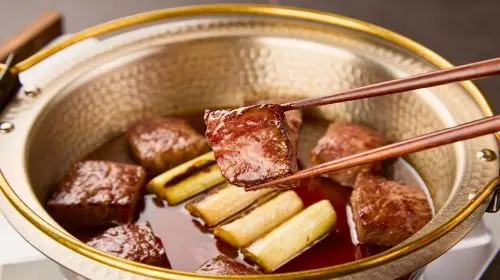 Dotonbori Gotengo - Kobe Beef Sukiyaki Classic Course Dotonbori Gotengo - Kobe Beef Sukiyaki Classic Course in Tokyo - Photo 2