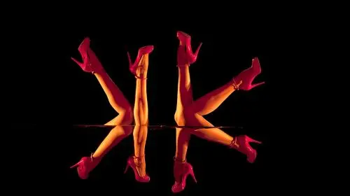 Paris Crazy Horse Cabaret Show in Paris - Photo 6