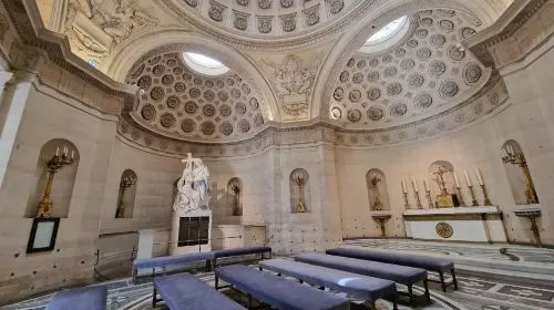 Chapelle Expiatoire in Paris