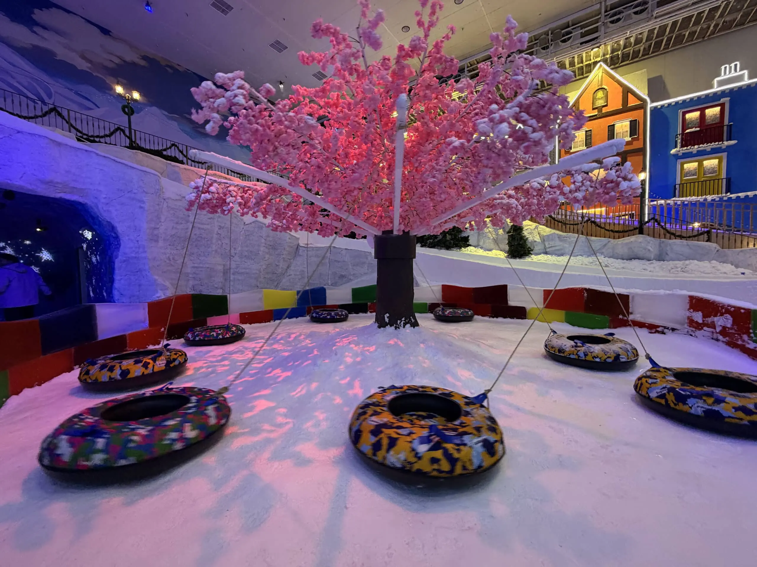 Snow World Theme Park Ticket in Genting Highlands - Photo 7