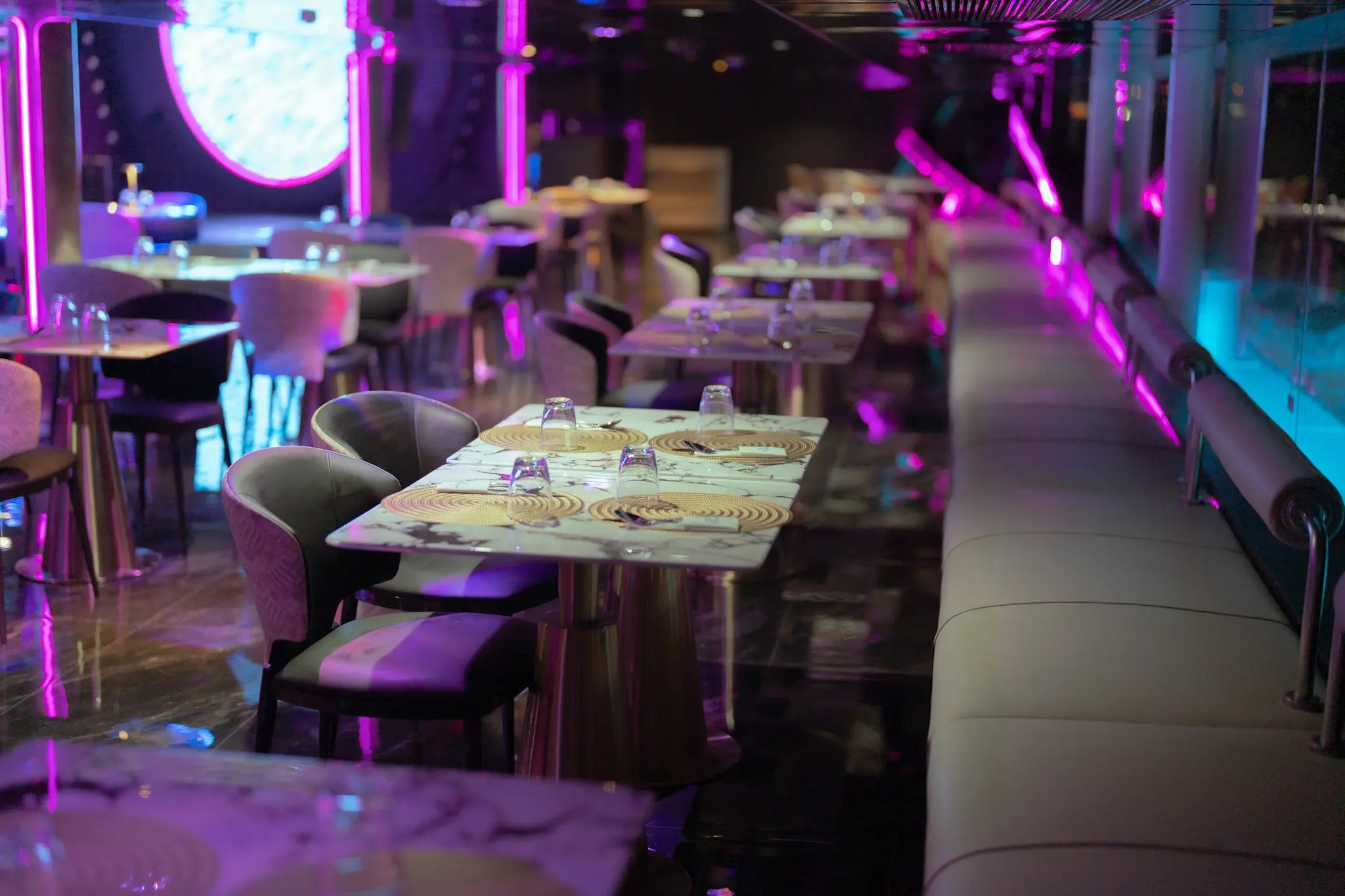 Super Galaxy Cruise in Bangkok - Photo 3