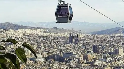 Barcelona Old Town & Montjuïc Tour: Castle Visit and Cable Car Ride Day Tours in Barcelona - Photo 2