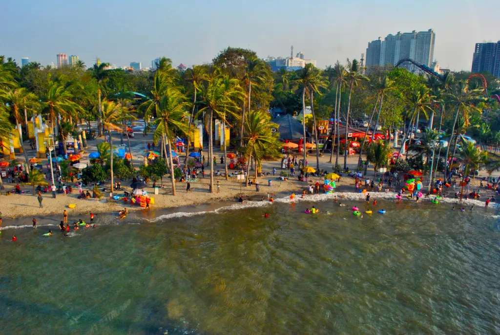 Ancol Entrance Gate in Jakarta
