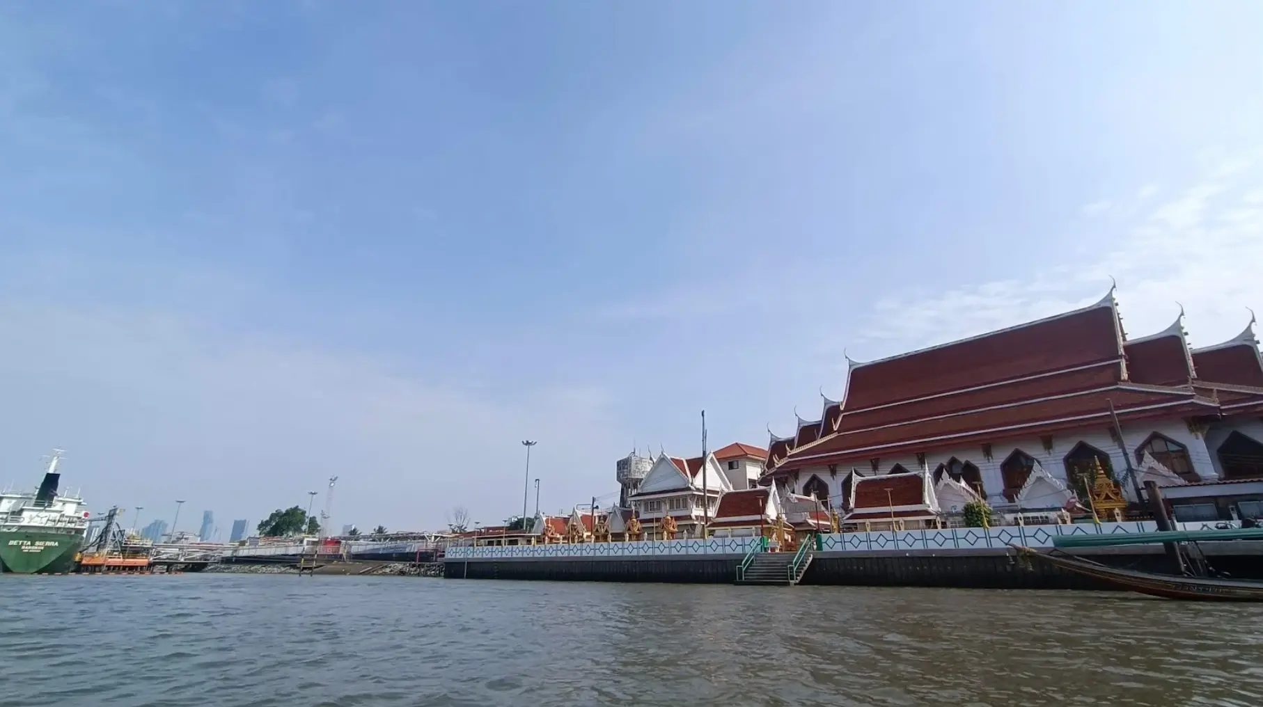 Join Tour Bangkok: Firefly Boat with Large Boat (Meeting Point at Exit 4 of MRT Queen Sirikit Station) Join Tour Bangkok: Firefly Boat with Large Boat (Meeting Point at Exit 4 of MRT Queen Sirikit Station) in Bangkok - Photo 4