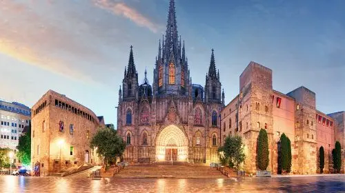 Barcelona Gothic Quarter Walking Tour Day Tours Barcelona Gothic Quarter Walking Tour Day Tours in Barcelona - Photo 9