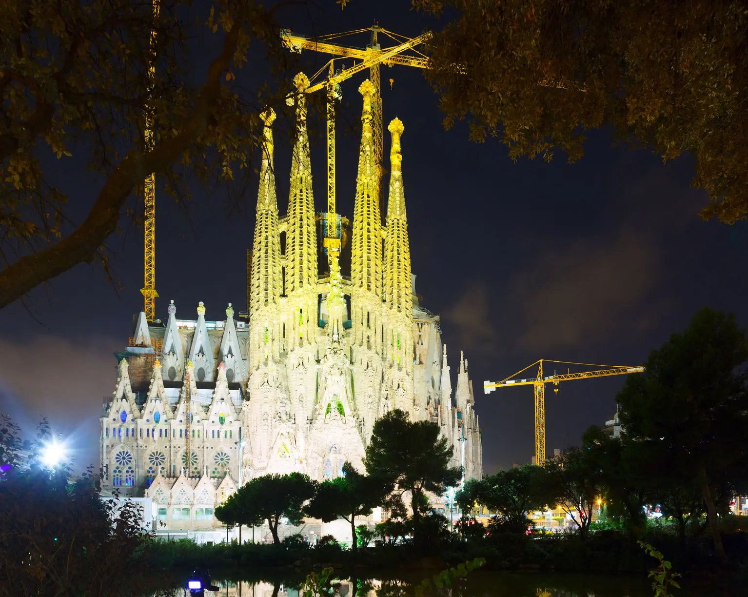 Fast Track Access to Sagrada Familia Fast Track Access to Sagrada Familia in Barcelona - Photo 4
