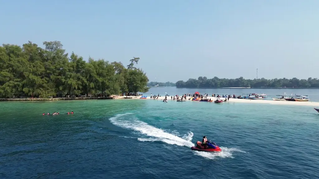 Open Trip Pulau Harapan 2 Days 1 Night – via Pelabuhan Sunda Kelapa Open Trip Pulau Harapan 2 Days 1 Night – via Pelabuhan Sunda Kelapa in Jakarta - Photo 2