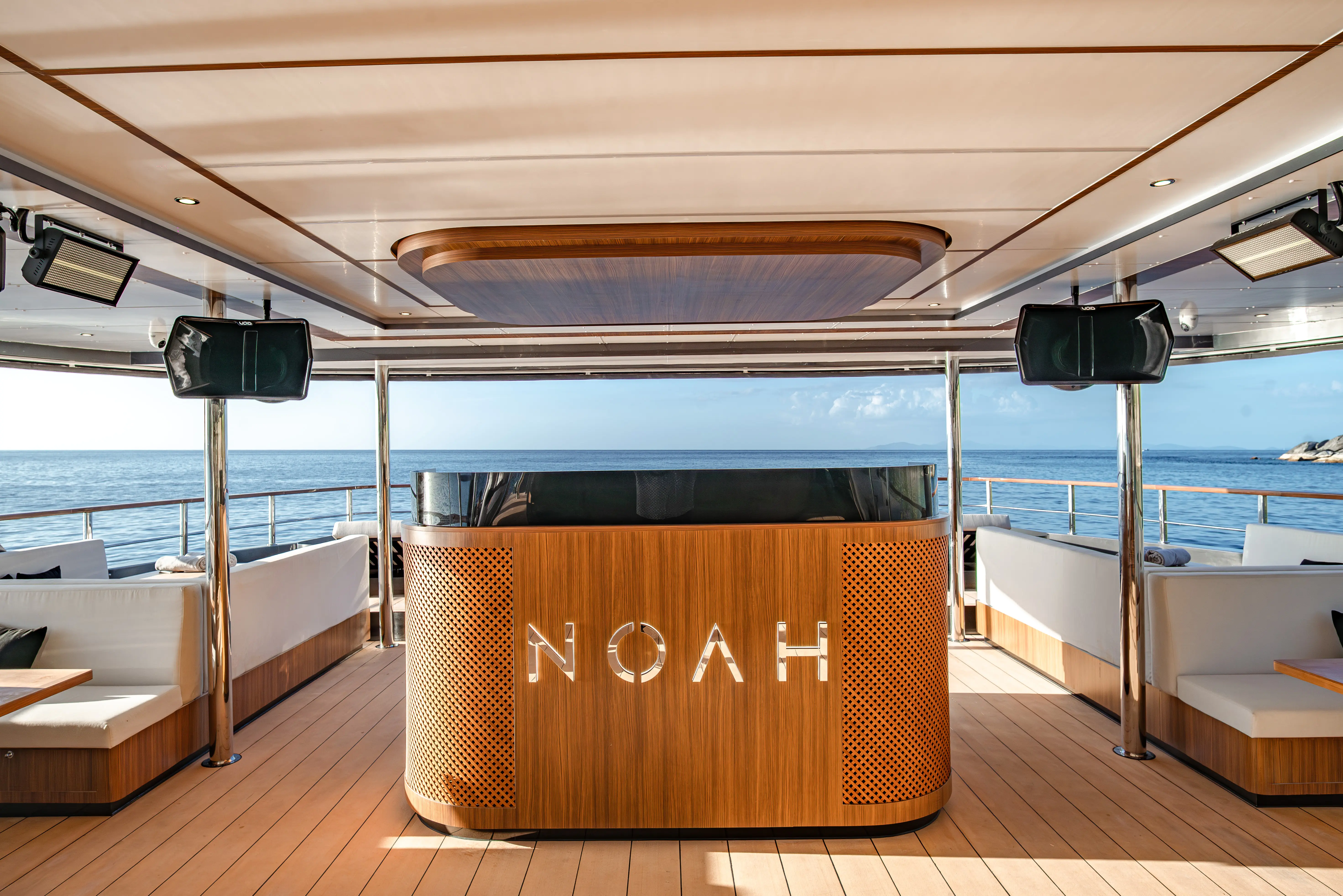 Join Tour Noah Yacht Program Phi Phi Island ,Maiton Island Join Tour Noah Yacht Program Phi Phi Island ,Maiton Island in Phuket - Photo 2