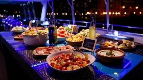 [Lotus Royale Cruise Yacht] Lotus Mega Yacht Night Cruise Around Palm Island – Romantic Sea Sightseeing – Buffet Diner Transport Passes in Dubai