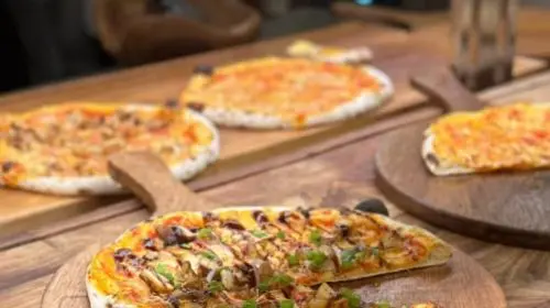Saffron Restaurant in Dubai offers a diverse selection of international themed buffet dishes that change daily, with beverages included. Saffron Restaurant in Dubai offers a diverse selection of international themed buffet dishes that change daily, with beverages included. in Dubai - Photo 4