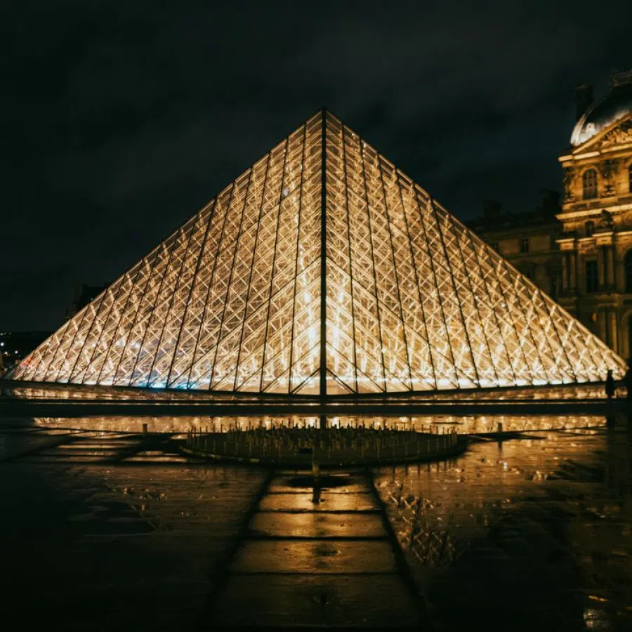 Paris Paris