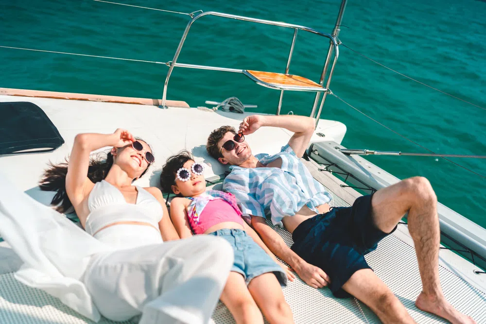 Langkawi Sunset Cruise with Buffet Dinner and Unlimited Refills Drinks